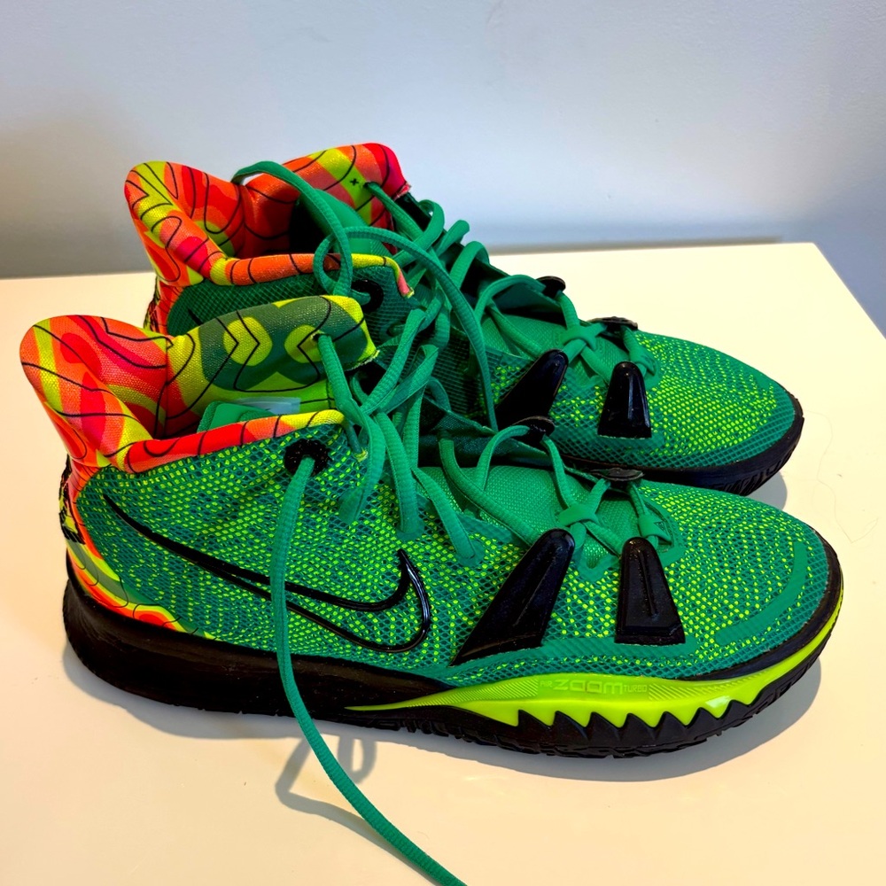 Nike Kyrie 7 “Ky‑D Weatherman” (style code CQ9326‑300)